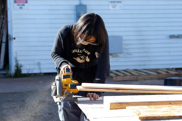 Oportunidades laborales que fortalecen tu vida en casa